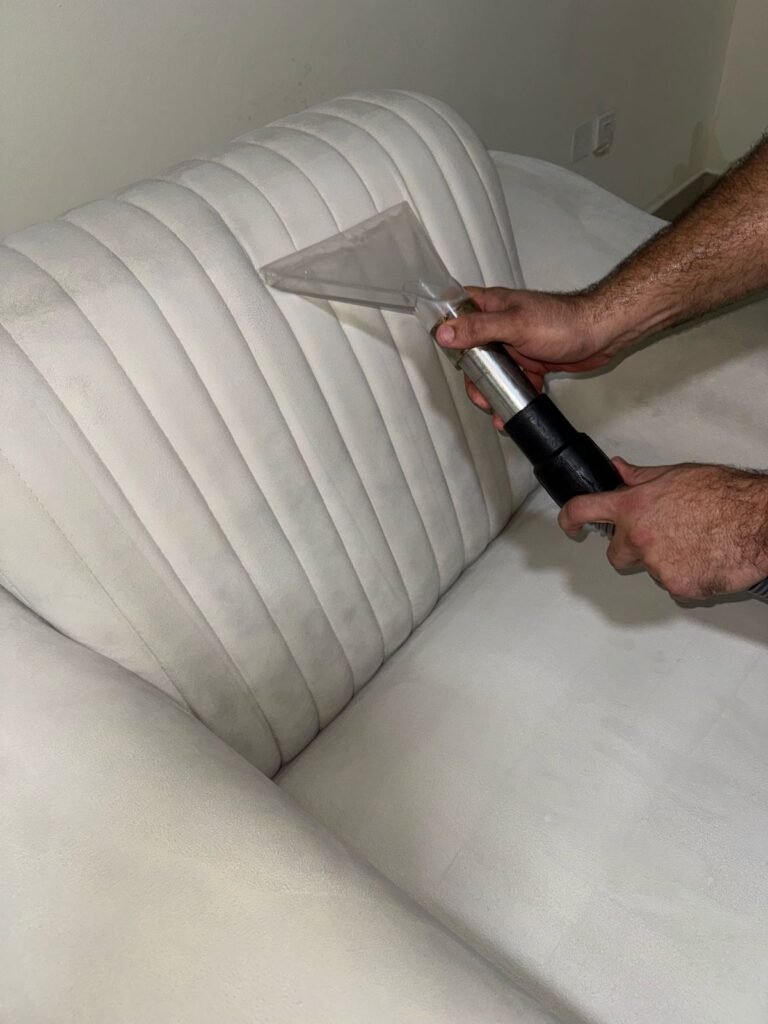 شركة تنظيف كنب فى ابوظبى شركة تنظيف كنب فى ابوظبى